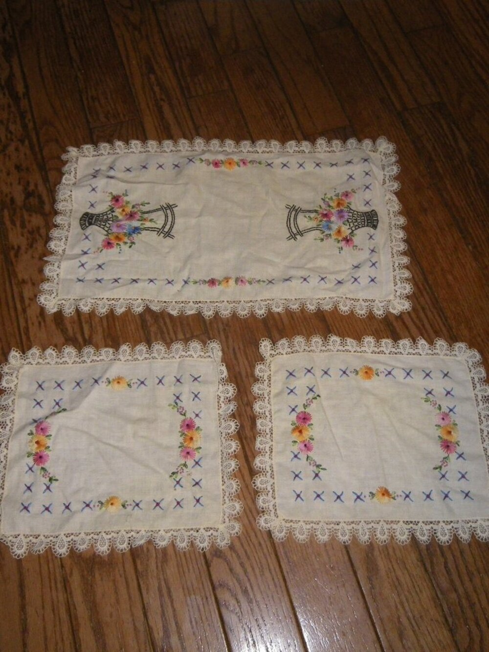 3 Vintage Hand Stitched Embroidered Decorative Table Linen Accent Set Floral